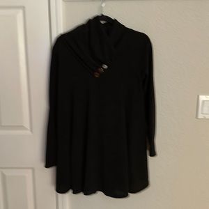 Heimish tunic sweater with buttons